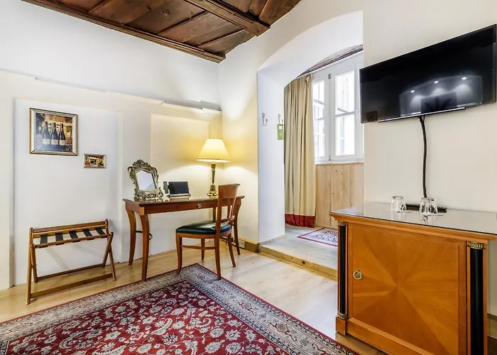 Chin-chin Ehemals Bohemian