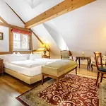 Hotel Chin-chin Ehemals Bohemian 4*