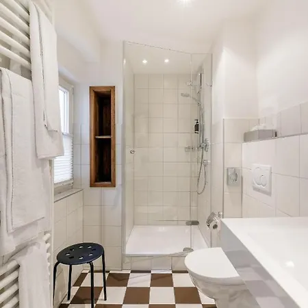 ホテル Chin-chin Ehemals Bohemian