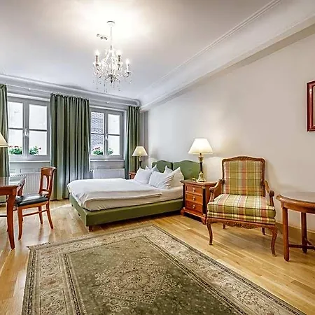 Hotel Bohemian 4*