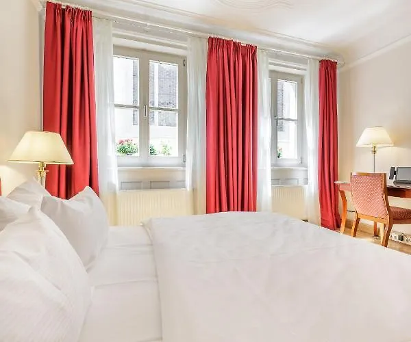 Hotell Chin-chin Ehemals Bohemian