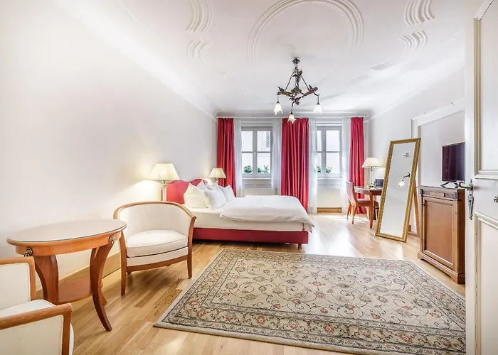 Chin-chin Ehemals Bohemian 4* Regensburg