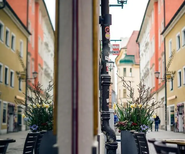 Hotell Chin-chin Ehemals Bohemian Regensburg