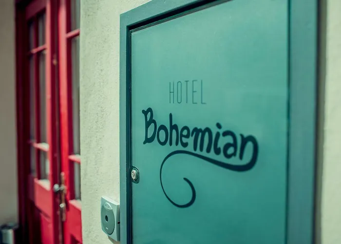 Chin-chin Ehemals Bohemian